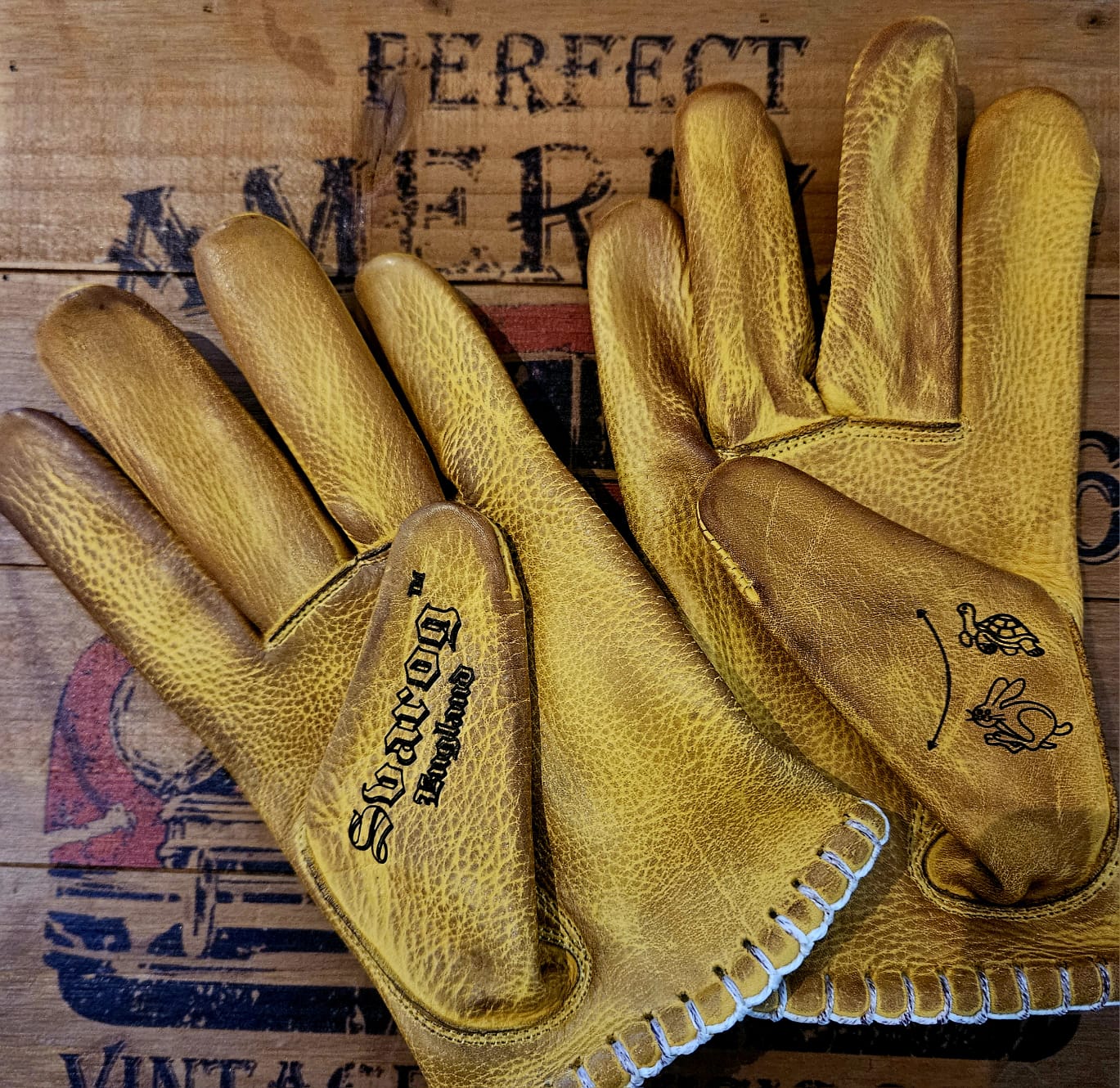 Svarog England Shanks Gloves Legend 2