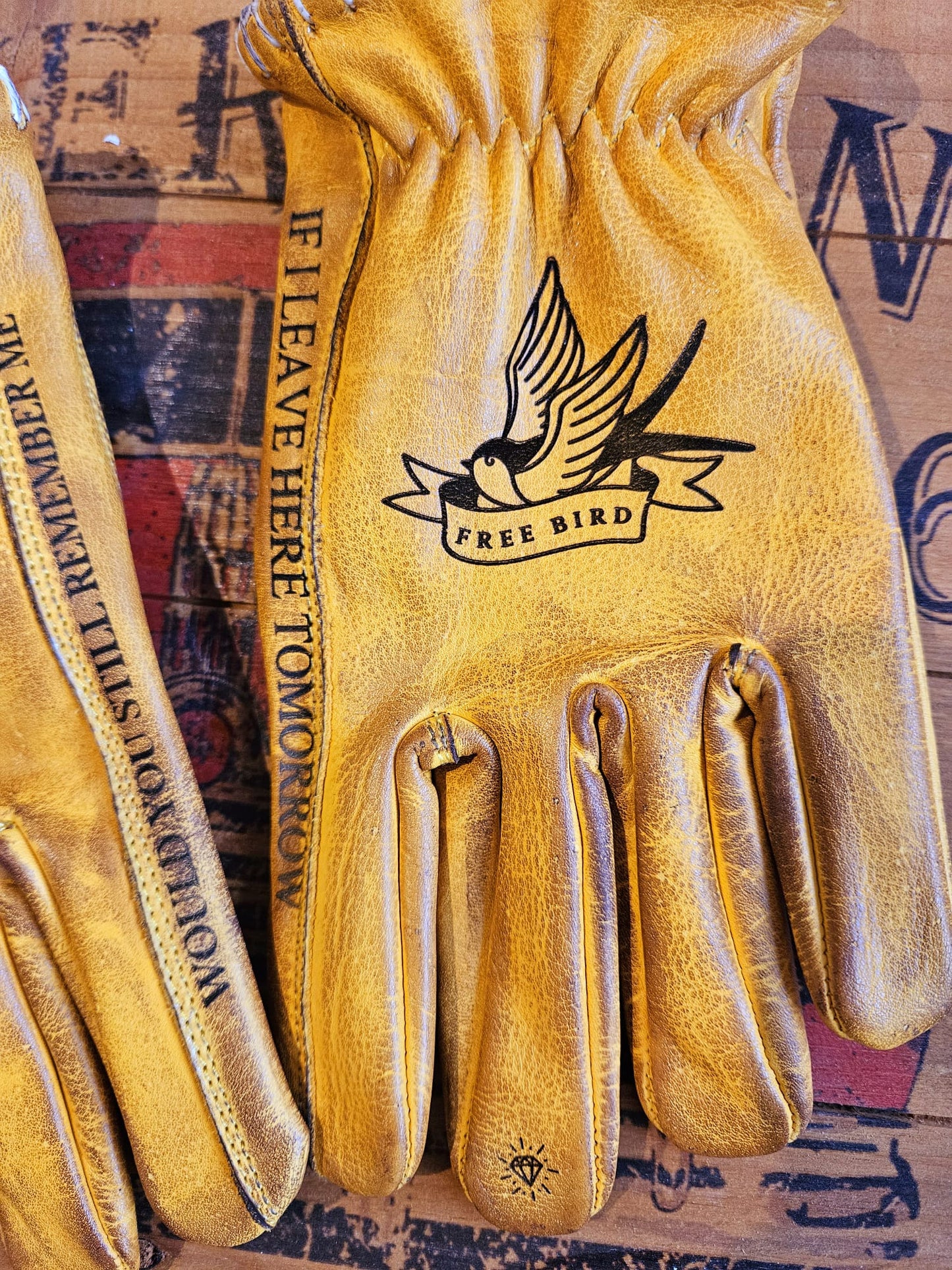 Leather Gloves FREE BIRD - Phoenix 212 Clothing