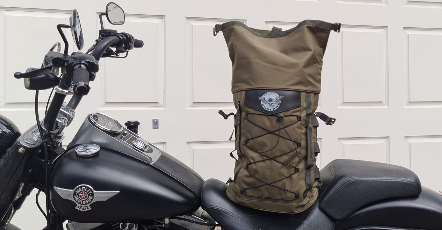 Svarog England Sissybar luggage bag olive and black for chopper / bobber