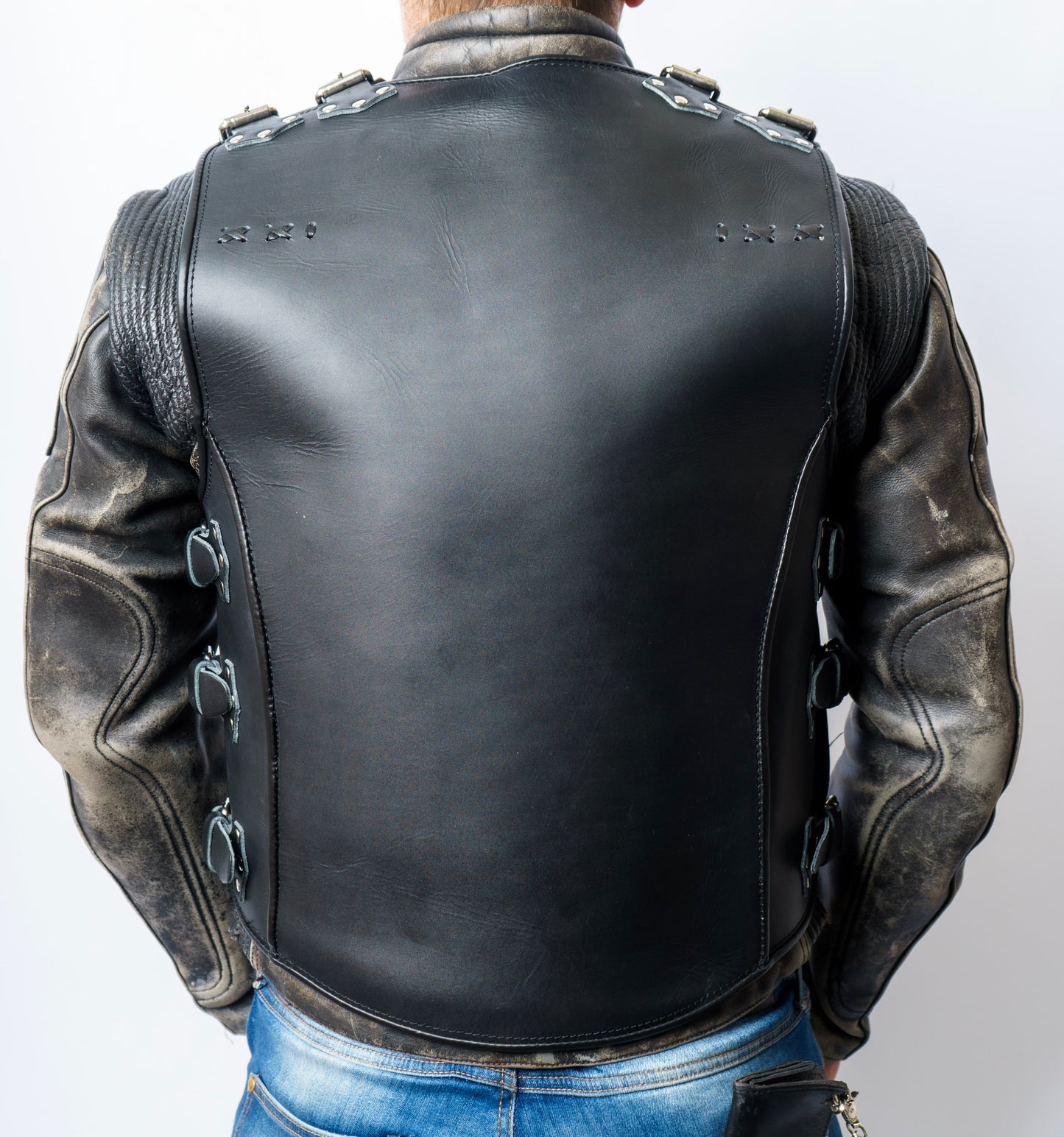 SVAROG Heavy Duty 4-7 MM Thick Buffalo Leather Motorcycle Club Vest “INVADER” - Phoenix 212 Clothing