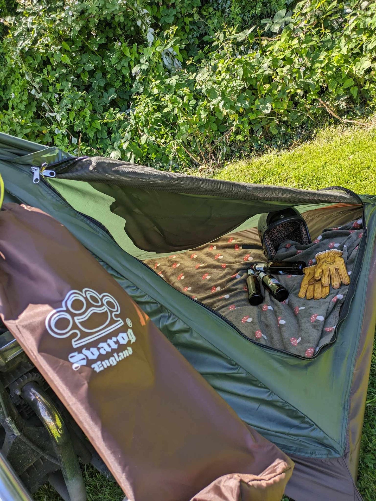 SVAROG “Gypsy Soul 2” motorcycle tent