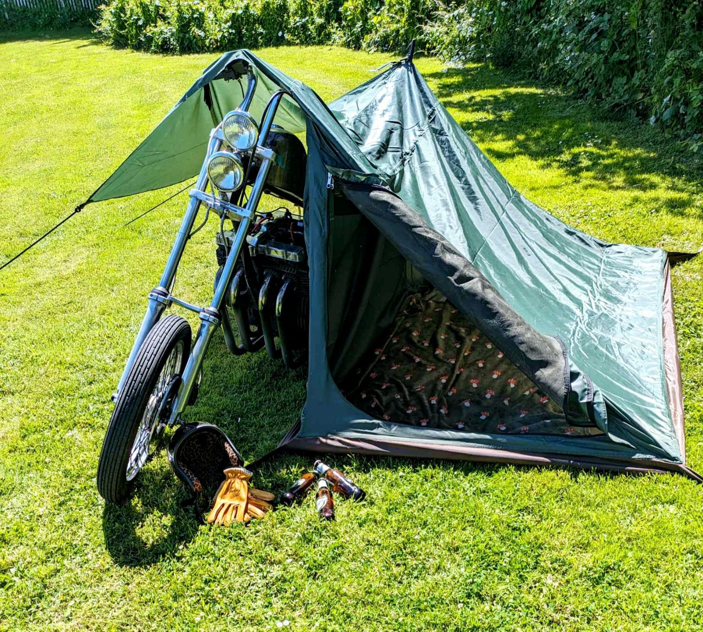 SVAROG “Gypsy Soul 2” motorcycle tent